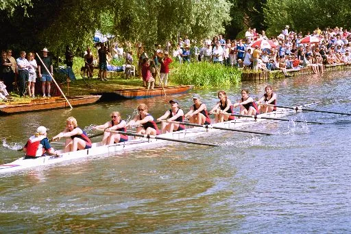 Mays 2000, photo 3