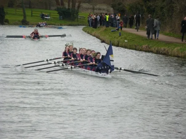 W1 rowing home with blades!